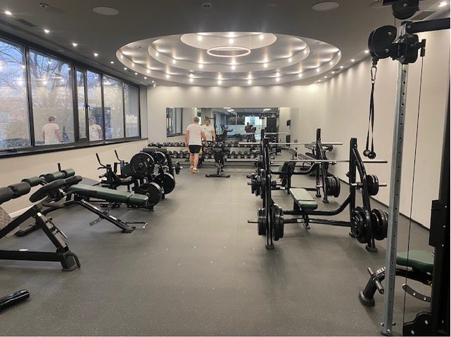 Opremljena hotelska teretana – referenca Nema predaje / Sportlife Fitness Equipment