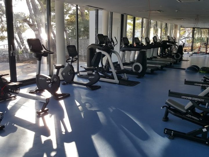 Opremljena hotelska teretana – referenca Nema predaje / Sportlife Fitness Equipment