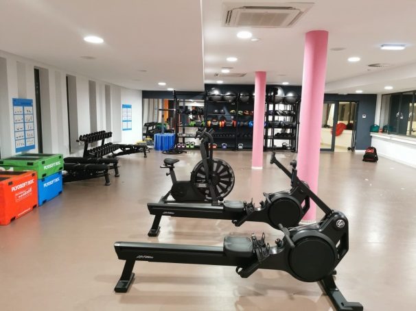 Opremljena hotelska teretana – referenca Nema predaje / Sportlife Fitness Equipment
